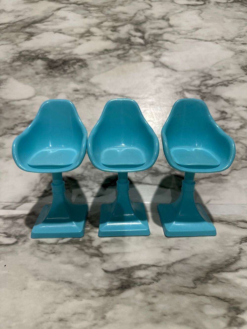 Barbie Dream House Salon Blue chair set of 3